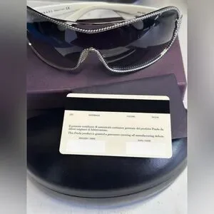 Vintage (2007) Prada Sunglasses  Like New SPR 62H with Authentication Card Prada | Accessories | Vintage 207 Prada Sunglasses Like New  main image 4